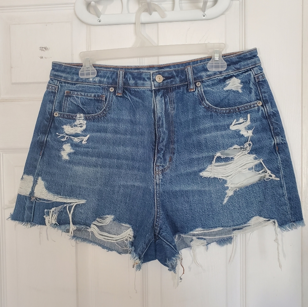 💛 12 AE Mom Shorts